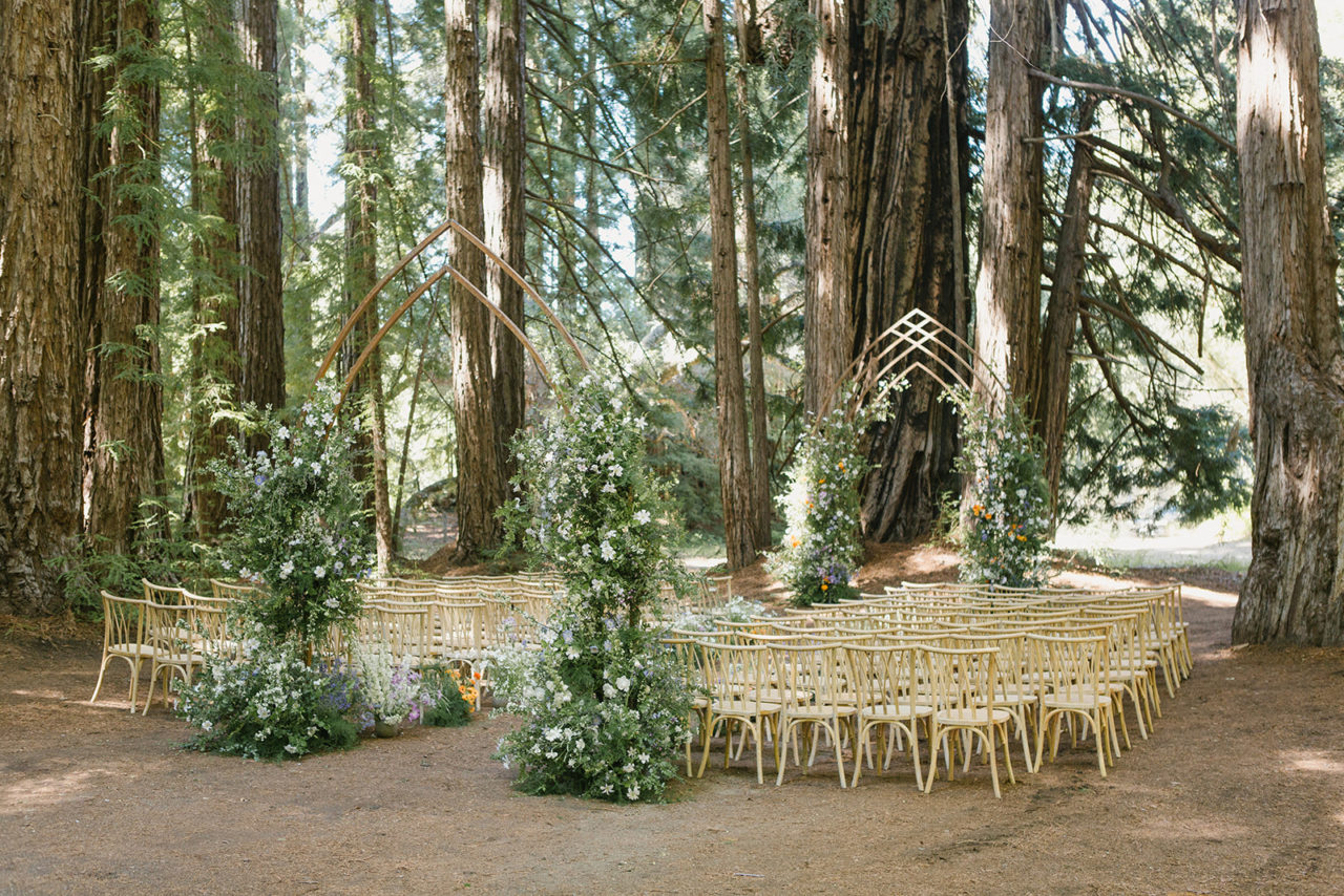outdoor woodsy wedding ceremony space