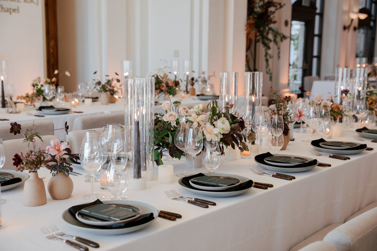 elegant table setup for wedding